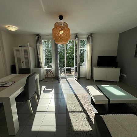 Fantasy By Dream Apartments Serris Luaran gambar